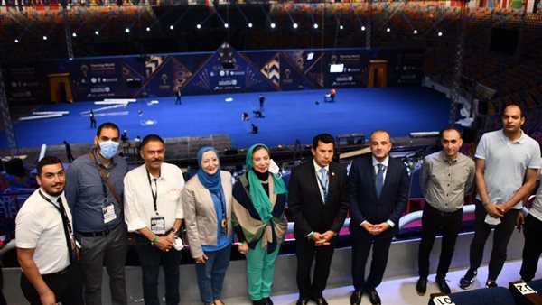 وزير الشباب والرياضة