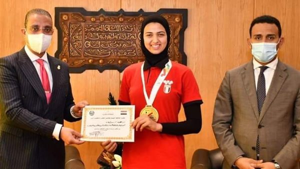 تكريم اللاعبة ميسون