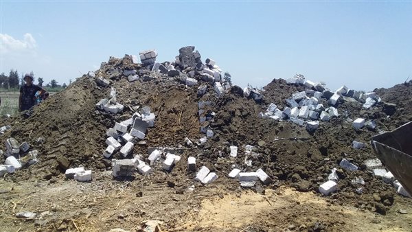 جانب من الازالة 