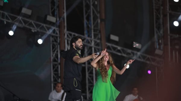 هنا الزاهد وتامر