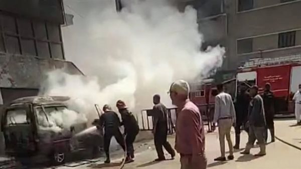 حريق سيارة ميكروباص