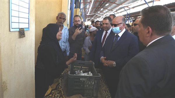 محافظ القاهرة خلال