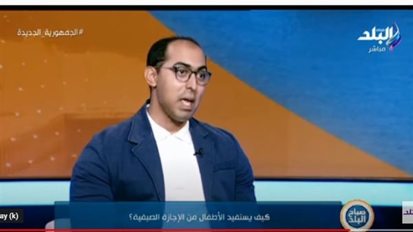  الدكتور أنور أسامة