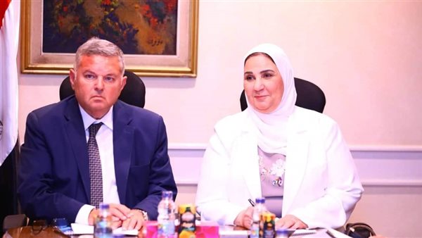 وزيرا قطاع الأعمال