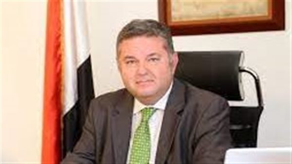  وزير قطاع الأعمال