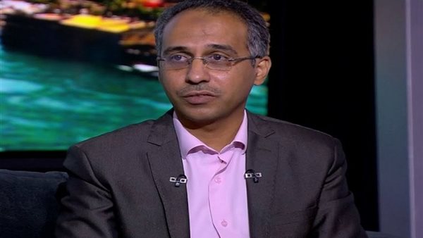  الدكتور محمود شاهين