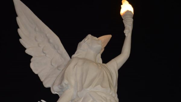 جانب من الافتتاح