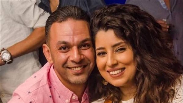  أيتن عامر وزوجها