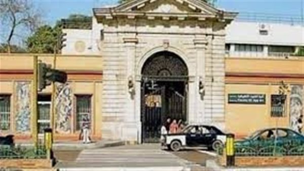 كلية الفنون التطبيقية