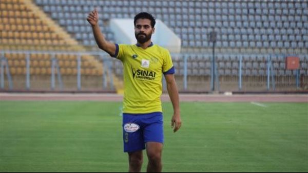 عماد حمدي لاعب خط