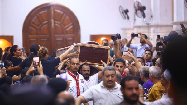 تشييع جثمان ضحايا