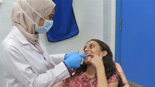 14 فحص طبي للطلاب