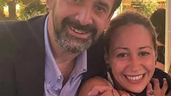 منة شلبي وكريم عبدالعزيز