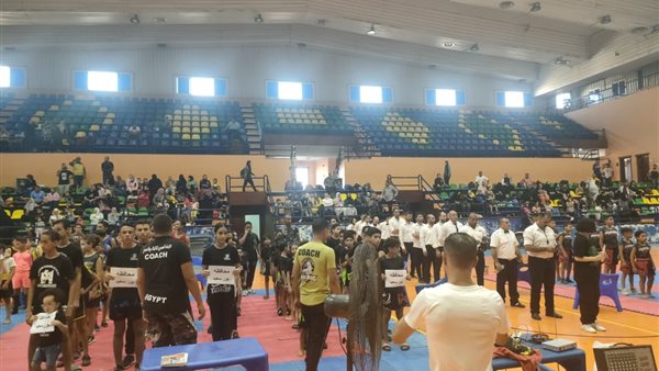 بمشاركة 500 لاعب