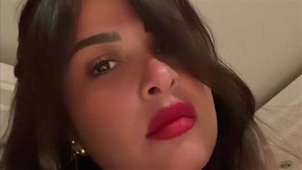 ياسمين عبد العزيز