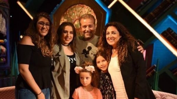 شريف منير وعائلته