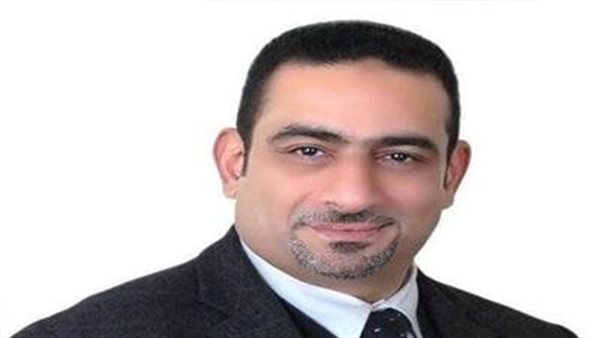  النائب طارق حسانين