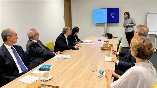 جانب من اللقاء