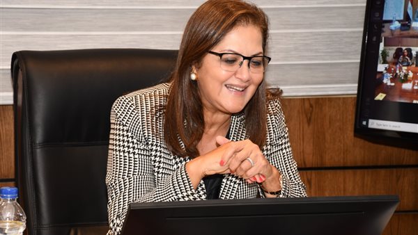 وزيرة التخطيط 