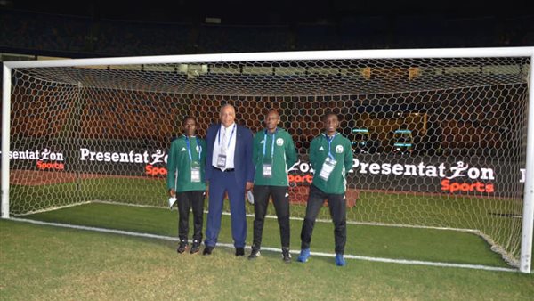 طاقم تحكيم مباراة