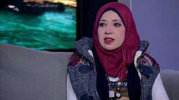 الدكتورة إيمان شاكر