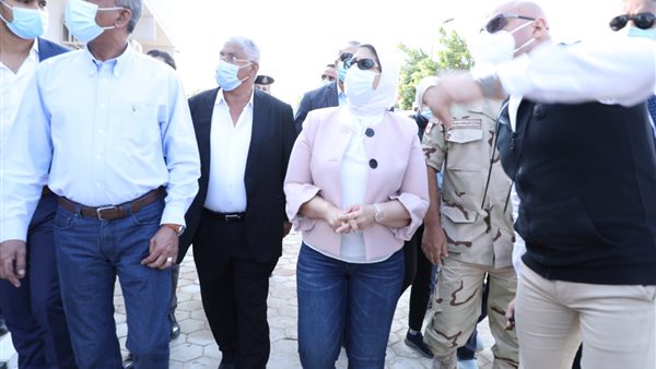 وزيرة الصحة هالة