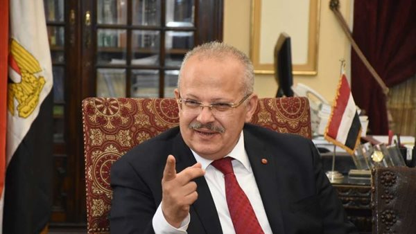 رئيس جامعة القاهرة