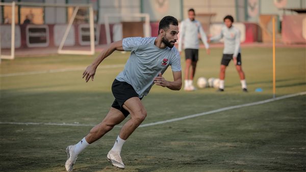 عمرو السولية لاعب