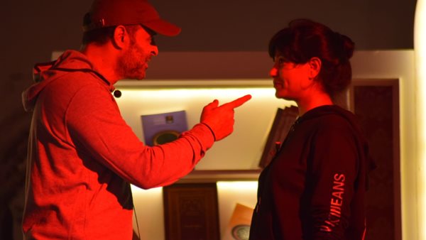 مسرحية لحظة حب