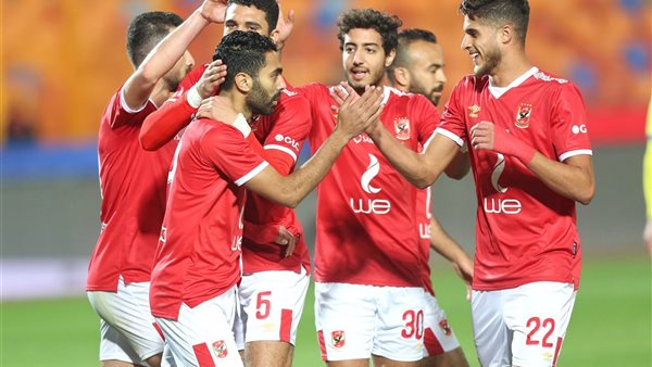 لاعبو الأهلي