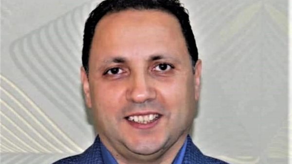 الدكتور محمد كمال