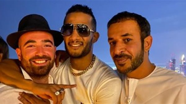 محمد رمضان والمطرب