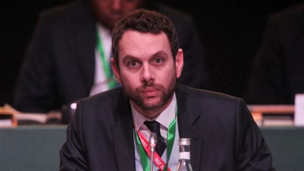 الراحل عمرو فهمي