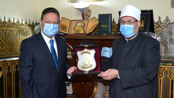 وزير الاوقاف ورئيس