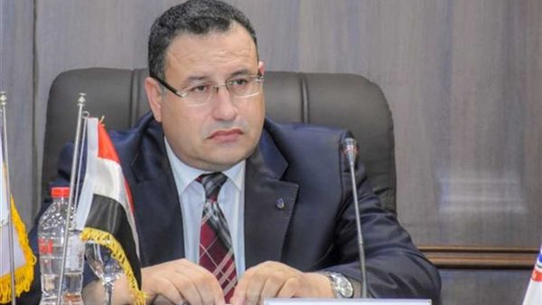  الدكتور عبد العزيز