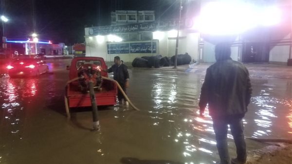 جانب من شفط المياه