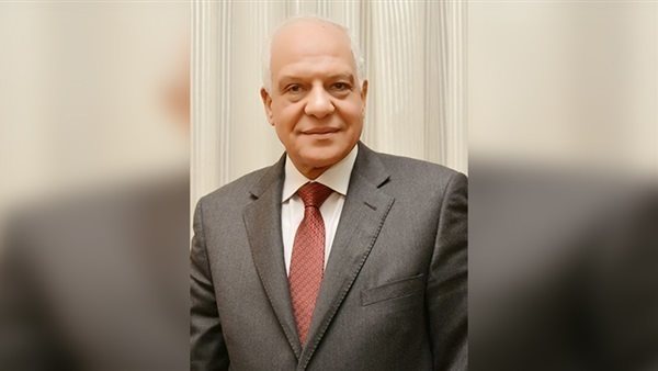  أحمد راشد - محافظ