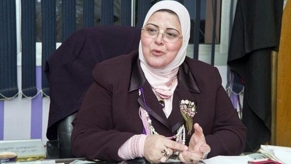 الدكتورة بثينة عبد