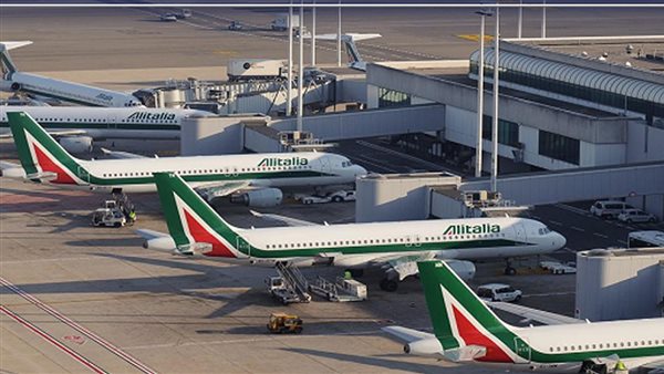 مطار ايطاليا