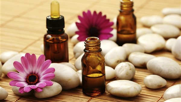 الزيوت العطرية 