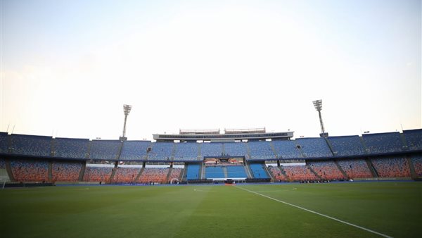 ستاد القاهرة