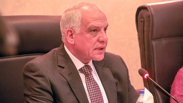 أحمد راشد - محافظ