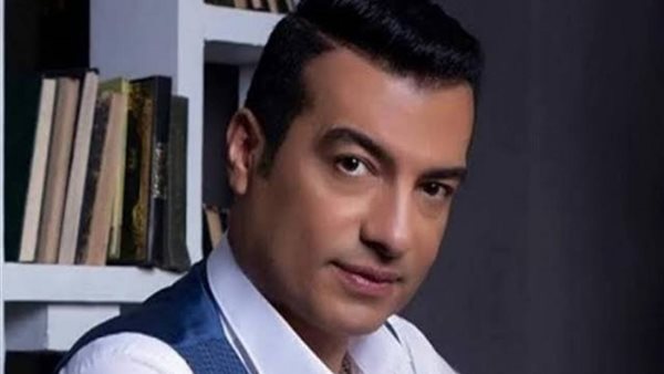 الفنان ايهاب توفيق