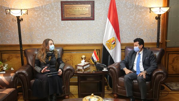 وزير السباب 