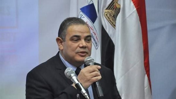رئيس جامعة كفر الشيخ