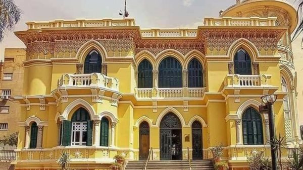 مكتبة القاهرى الكبرى