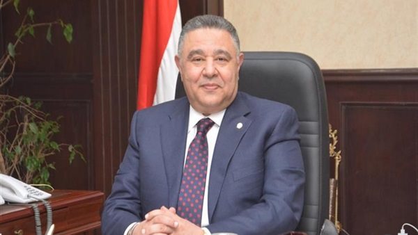  اللواء عمرو حنفى-