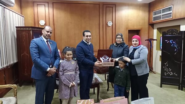 جانب من تكريم أبناء