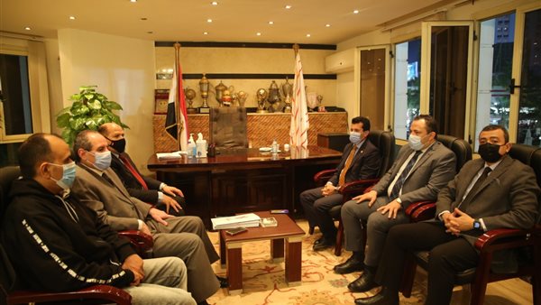 جانب من الزيارة