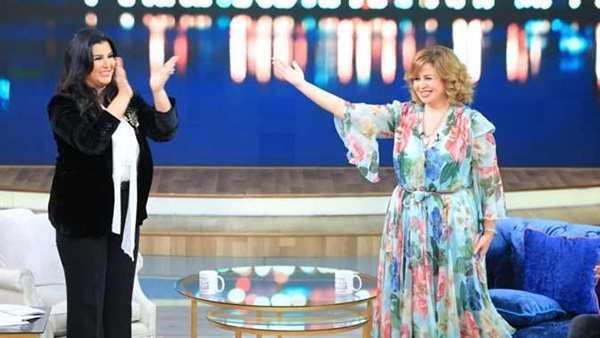 إلهام شاهين ومنى